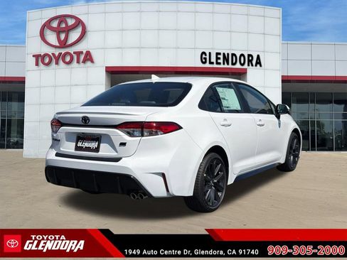 New 2026 Toyota Corolla SE FWD image 10