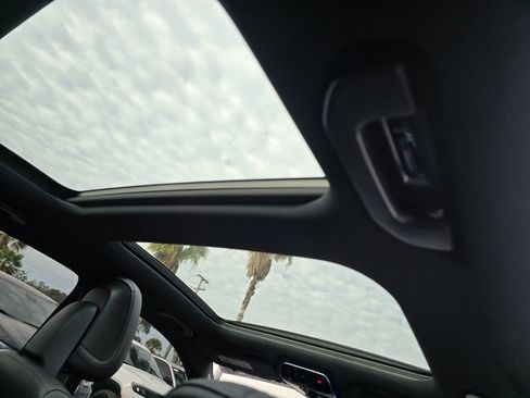 Used 2024 Mercedes-Benz C 300 Sedan image 36