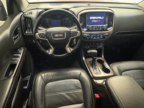 Used 2017 GMC Canyon Denali image 11