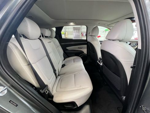 Used 2023 Hyundai Tucson Limited image 18