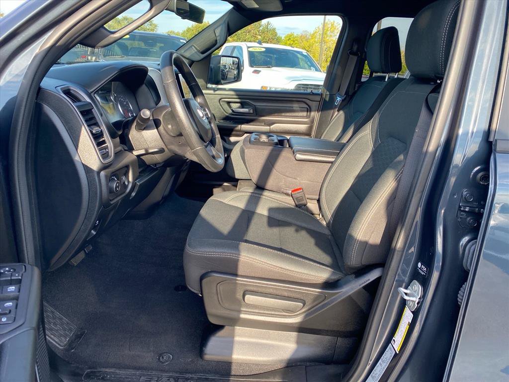 Certified 2025 RAM 1500 Tradesman w/ Night Edition AWD/4WD image 9