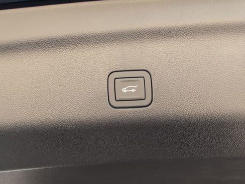 New 2026 Chevrolet Tahoe Premier w/ Sun And Tow Package image 12