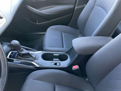 Used 2024 Toyota Corolla LE FWD image 20