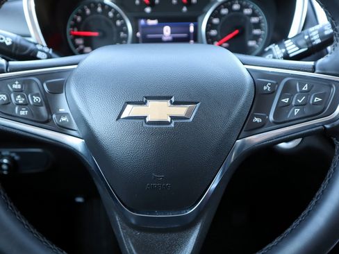 Used 2024 Chevrolet Equinox LT image 30