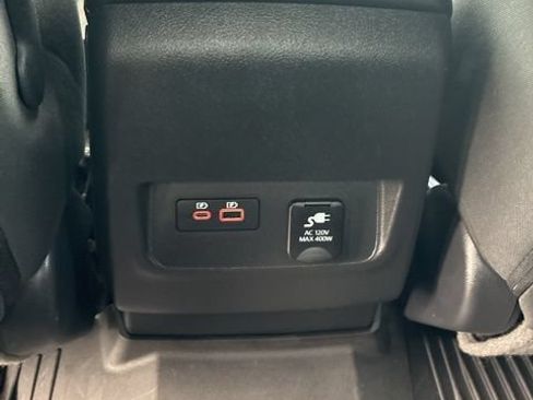 Used 2023 Nissan Frontier PRO-4X w/ Pro Convenience Package AWD/4WD image 23