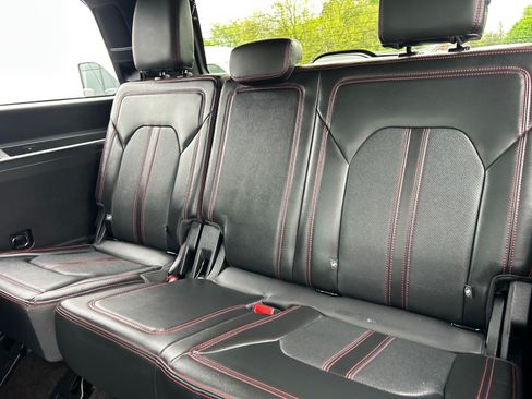 Certified 2022 Ford Expedition Limited AWD/4WD image 13
