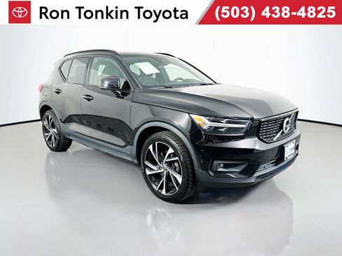 Used 2021 Volvo XC40 T5 R-Design w/ Advanced Package AWD/4WD image 1