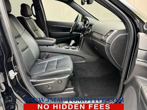 Used 2022 Jeep Grand Cherokee Limited w/ Tech Group AWD/4WD image 20