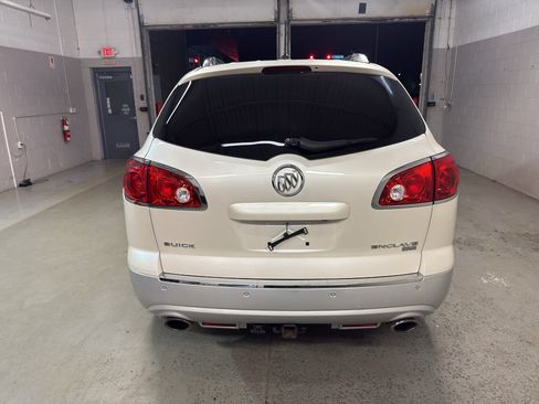Used 2011 Buick Enclave CXL w/ Trailering Provision Package FWD image 5