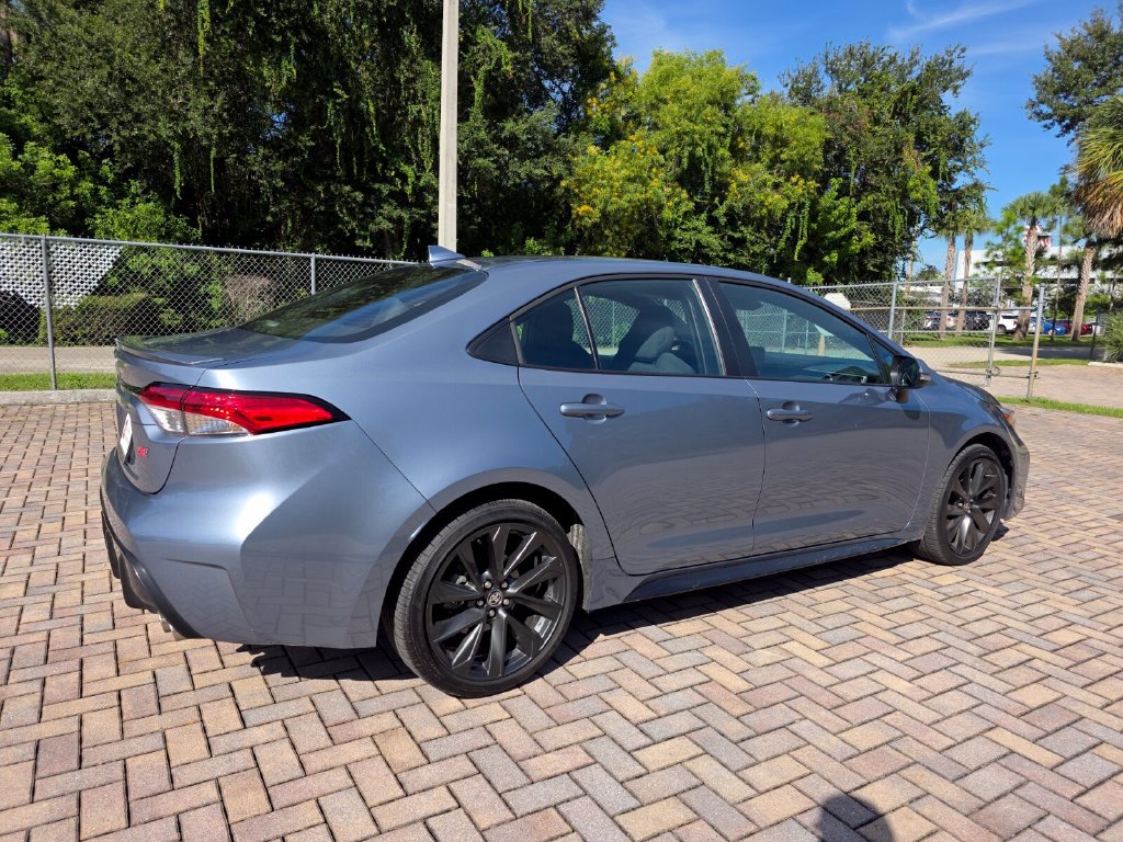 Used 2026 Toyota Corolla SE FWD image 11