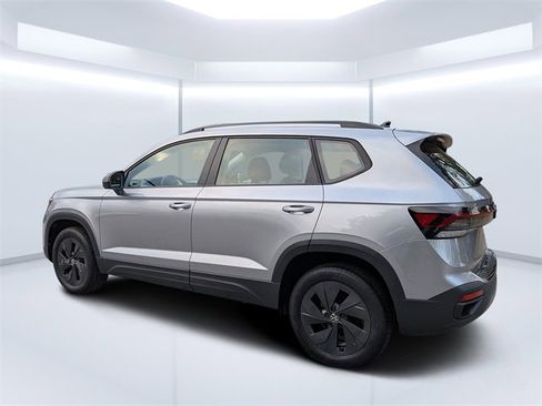 New 2026 Volkswagen Taos S image 5