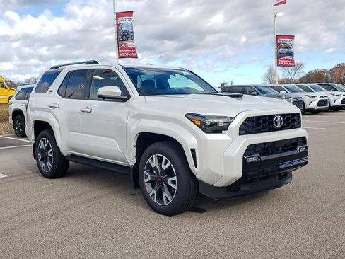 New 2025 Toyota 4Runner TRD Sport image 3
