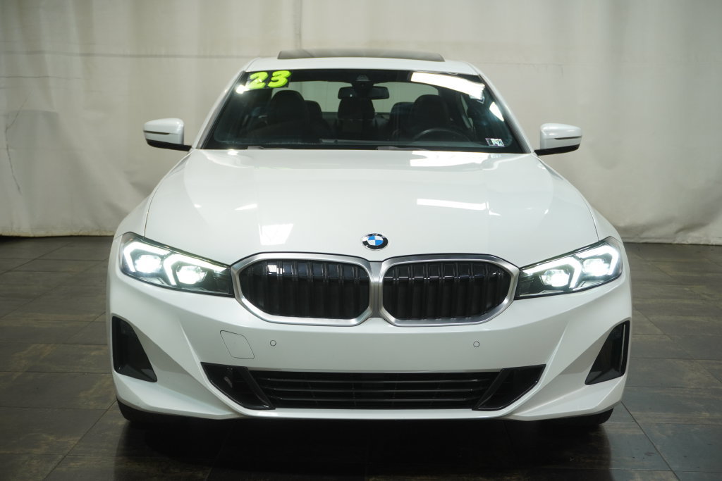 Used 2023 BMW 330i xDrive Sedan w/ Driving Assistance Package AWD/4WD image 7