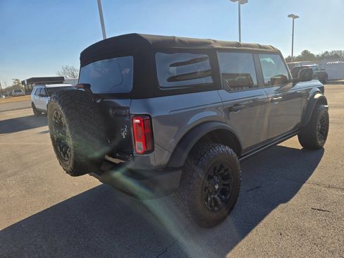 Used 2021 Ford Bronco 4-Door image 4