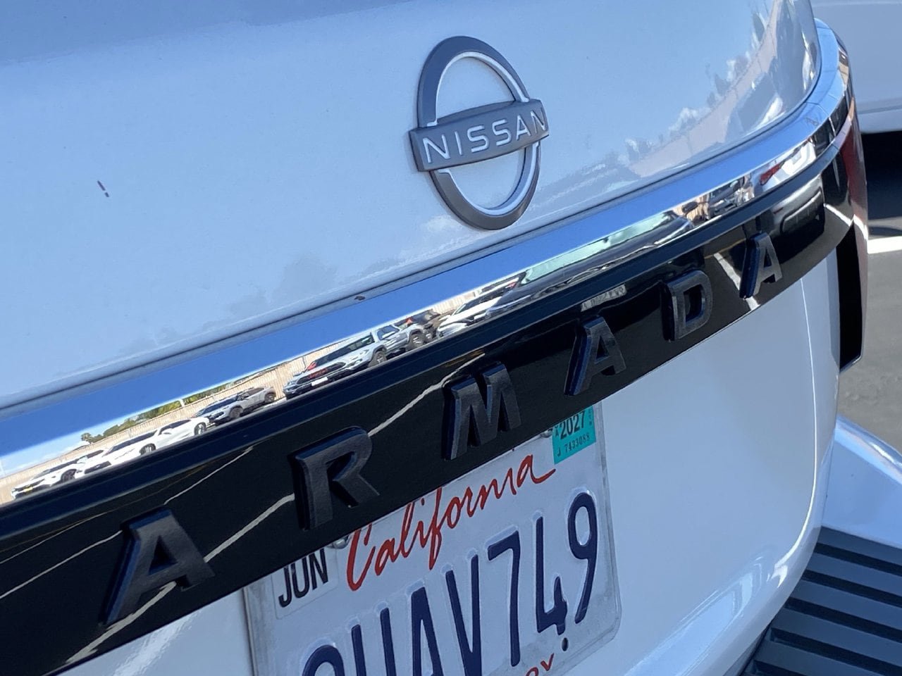Used 2024 Nissan Armada SV w/ Cargo Package RWD image 5