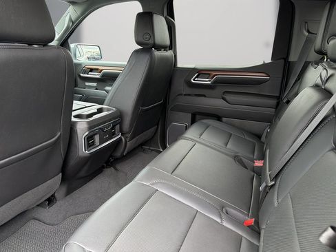 Certified 2023 GMC Sierra 1500 Denali AWD/4WD image 15