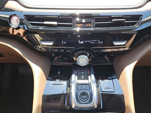 Used 2022 Acura MDX SH-AWD w/ Technology Package image 10