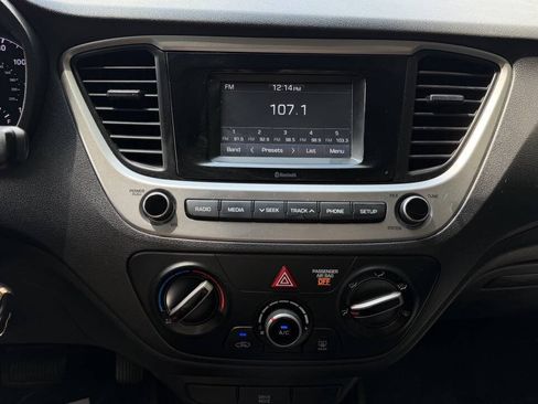 Used 2018 Hyundai Accent SE FWD image 15