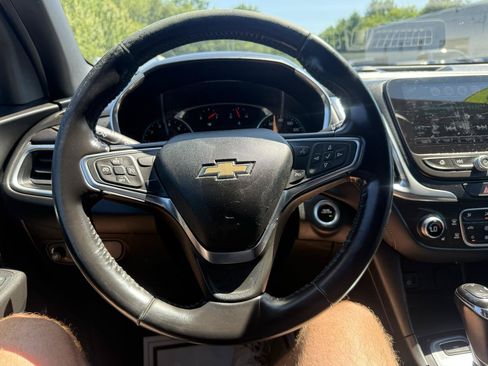Used 2018 Chevrolet Equinox LT w/ Sun & Infotainment Package AWD/4WD image 28