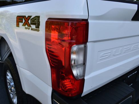 Used 2022 Ford F250 XL w/ STX Appearance Package AWD/4WD image 41