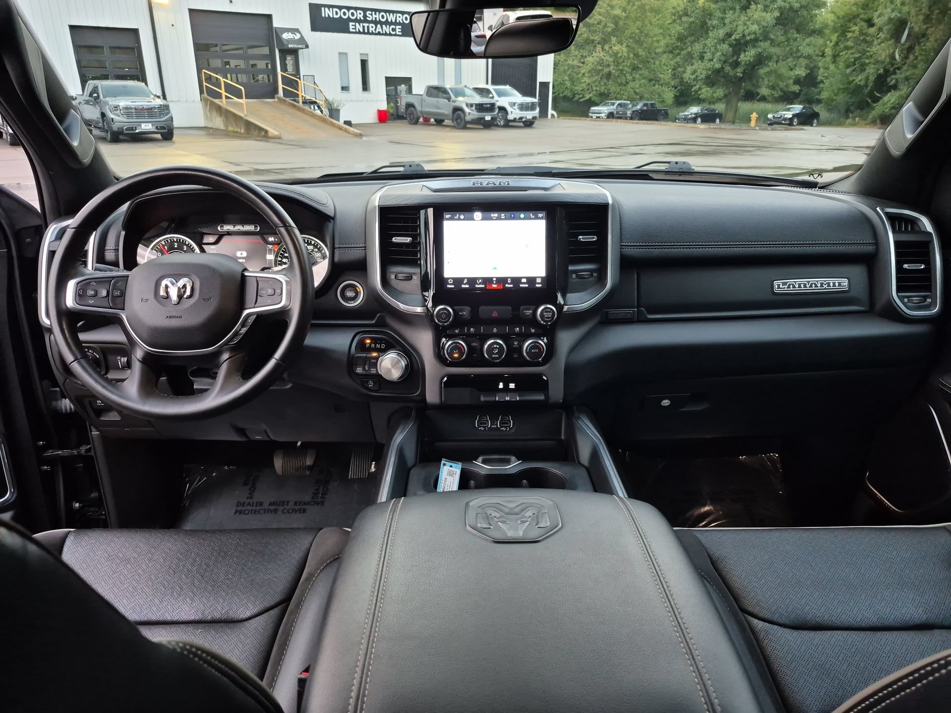 Used 2023 RAM 1500 Laramie AWD/4WD image 21