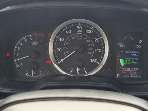 Used 2021 Toyota Corolla LE FWD image 11