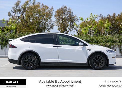 Used 2023 Tesla Model X AWD/4WD image 2