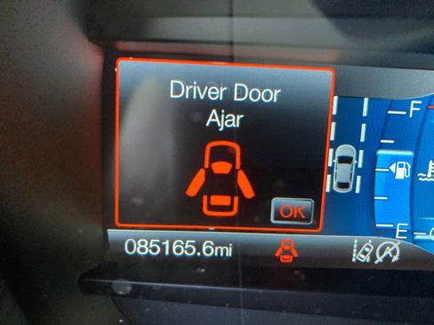 Used 2020 Ford Edge SEL w/ Cold Weather Package image 20