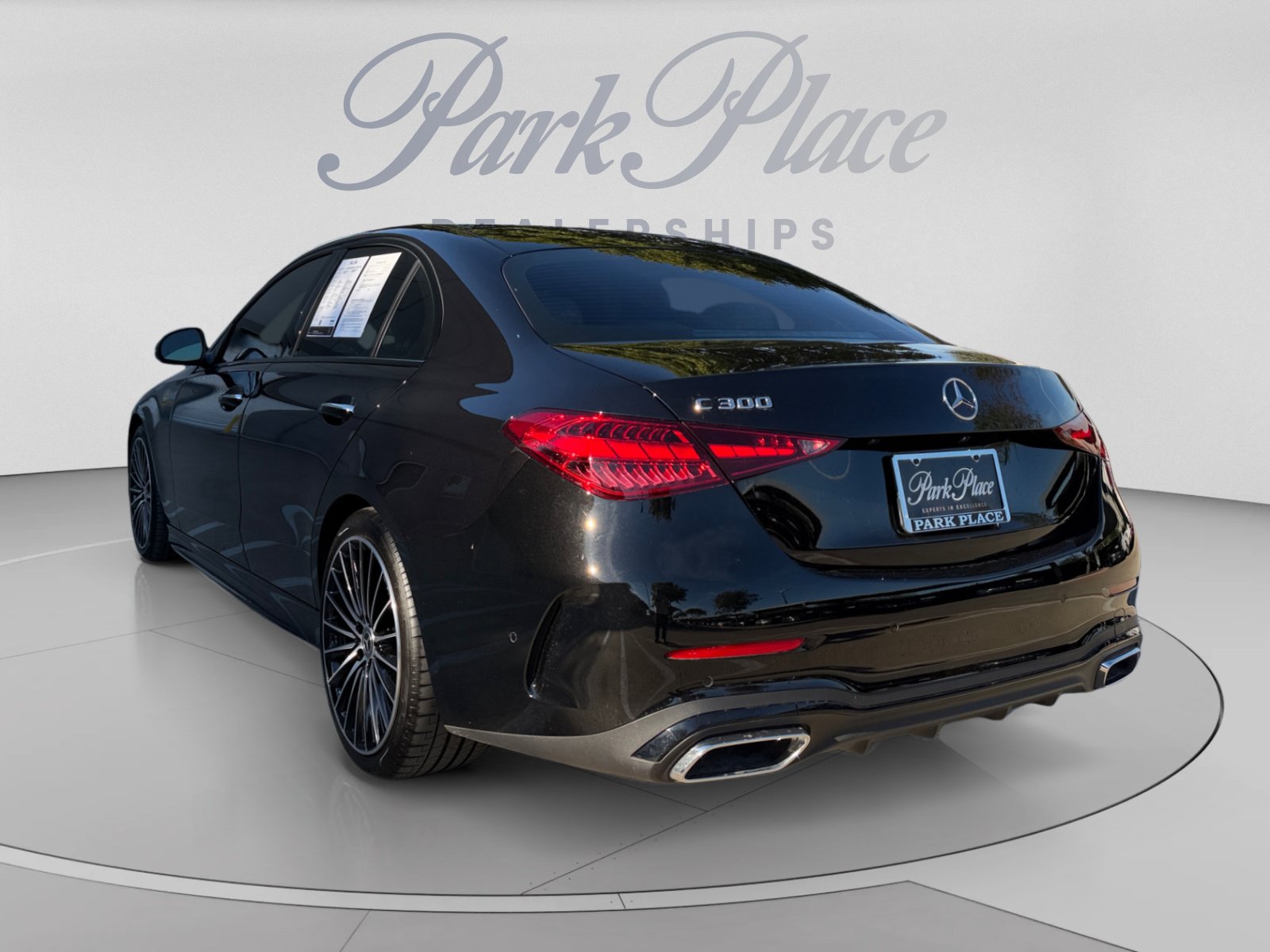 Used 2026 Mercedes-Benz C 300 Sedan image 3