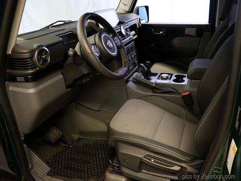 Used 2024 INEOS Grenadier image 11