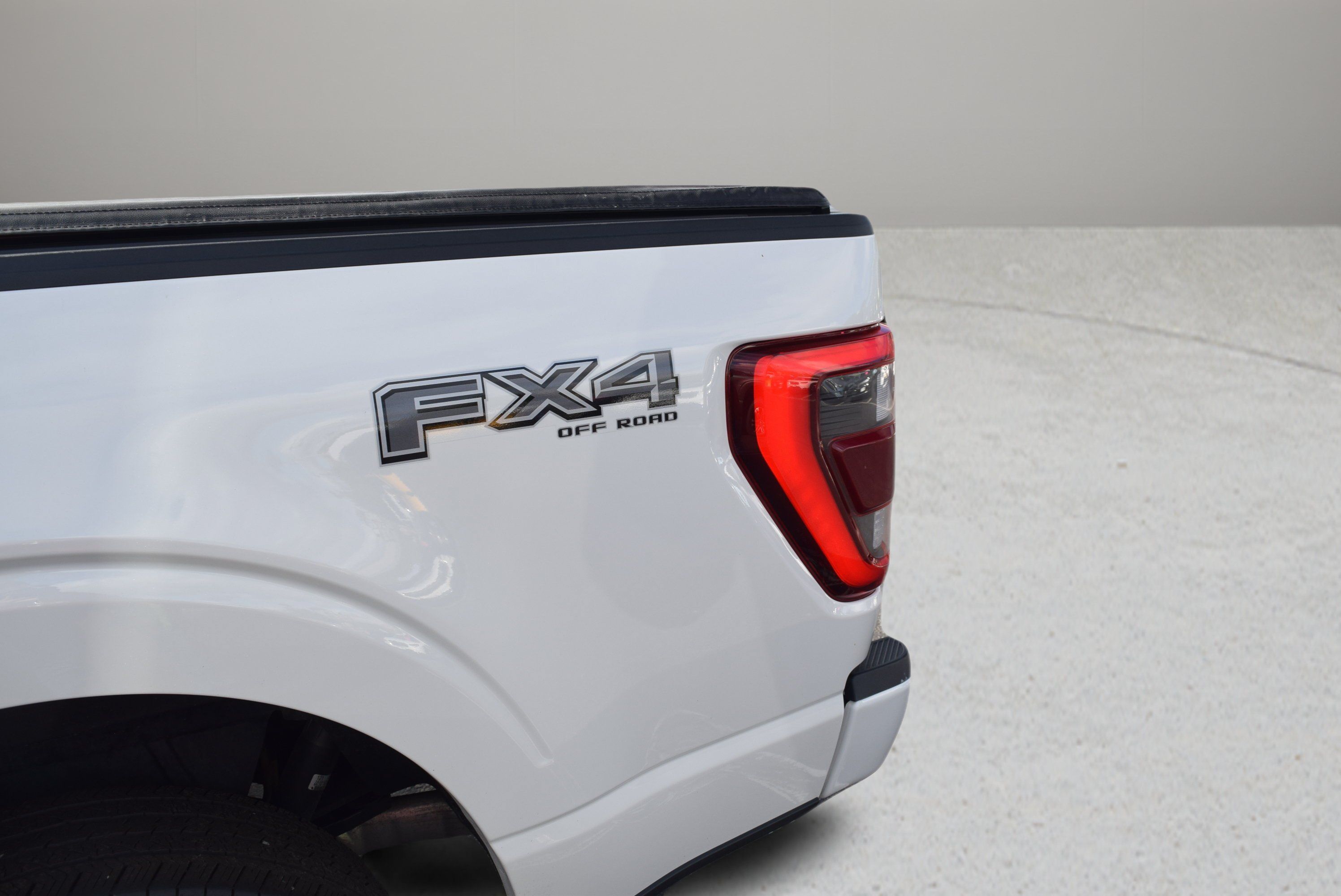 Used 2023 Ford F150 Lariat w/ Equipment Group 502A High AWD/4WD image 8