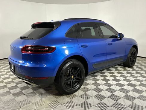 Used 2018 Porsche Macan AWD/4WD image 4