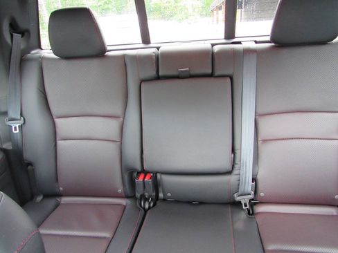 Used 2021 Honda Ridgeline Black Edition image 24