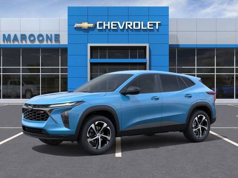 New 2026 Chevrolet Trax RS w/ Driver Confidence Package FWD image 2