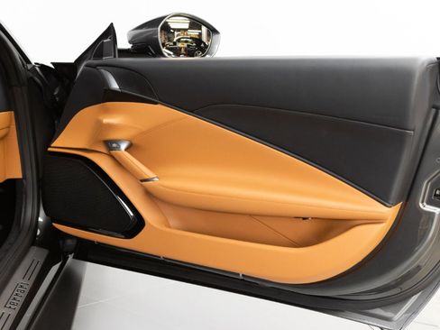 Used 2023 Ferrari Roma image 57