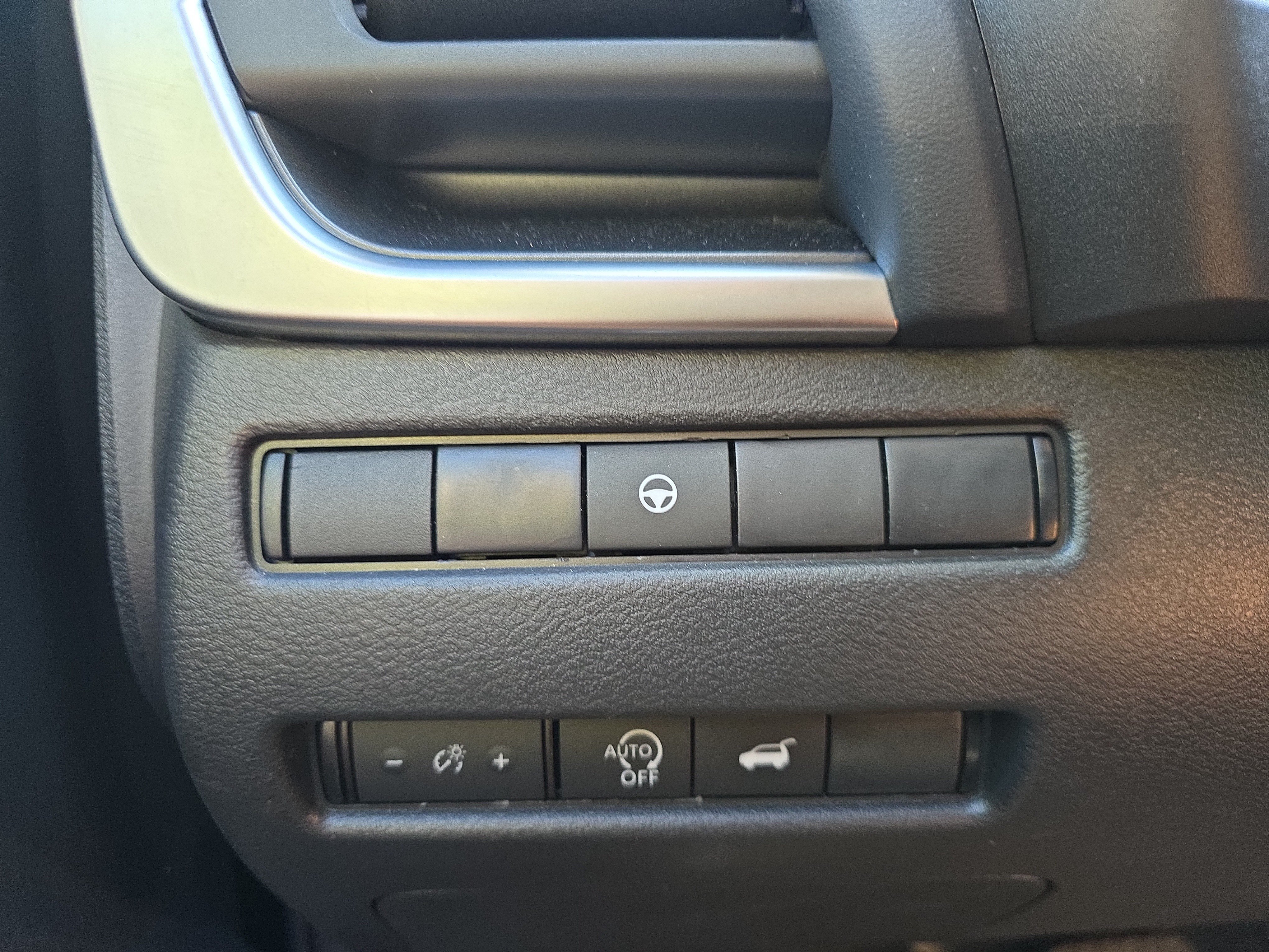 Used 2026 Nissan Rogue SV AWD/4WD image 24