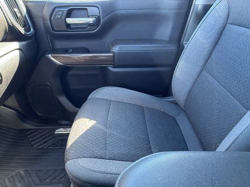 Used 2021 Chevrolet Silverado 1500 LT Trail Boss AWD/4WD image 12