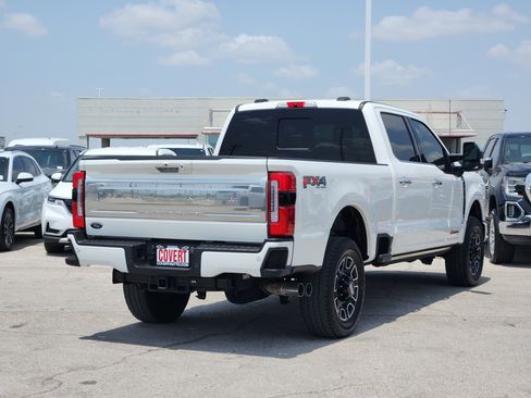 Used 2024 Ford F250 Platinum AWD/4WD image 7