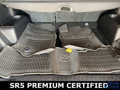 Used 2022 Toyota 4Runner SR5 Premium image 16