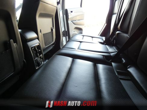 Used 2019 Jeep Grand Cherokee Limited w/ Luxury Group II AWD/4WD image 48