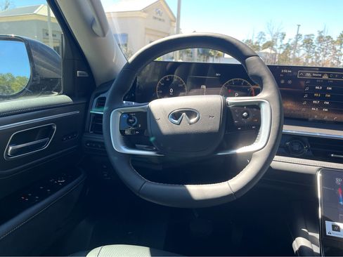 New 2025 INFINITI QX80 Luxe image 20