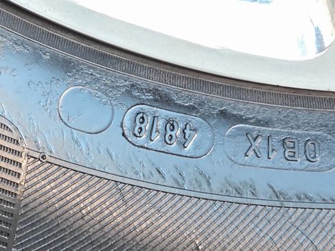 Used 2003 Lincoln Town Car Cartier image 64