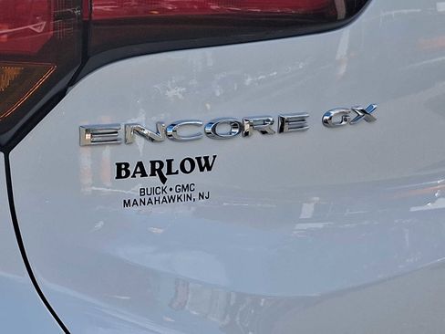 Used 2023 Buick Encore GX Select image 32