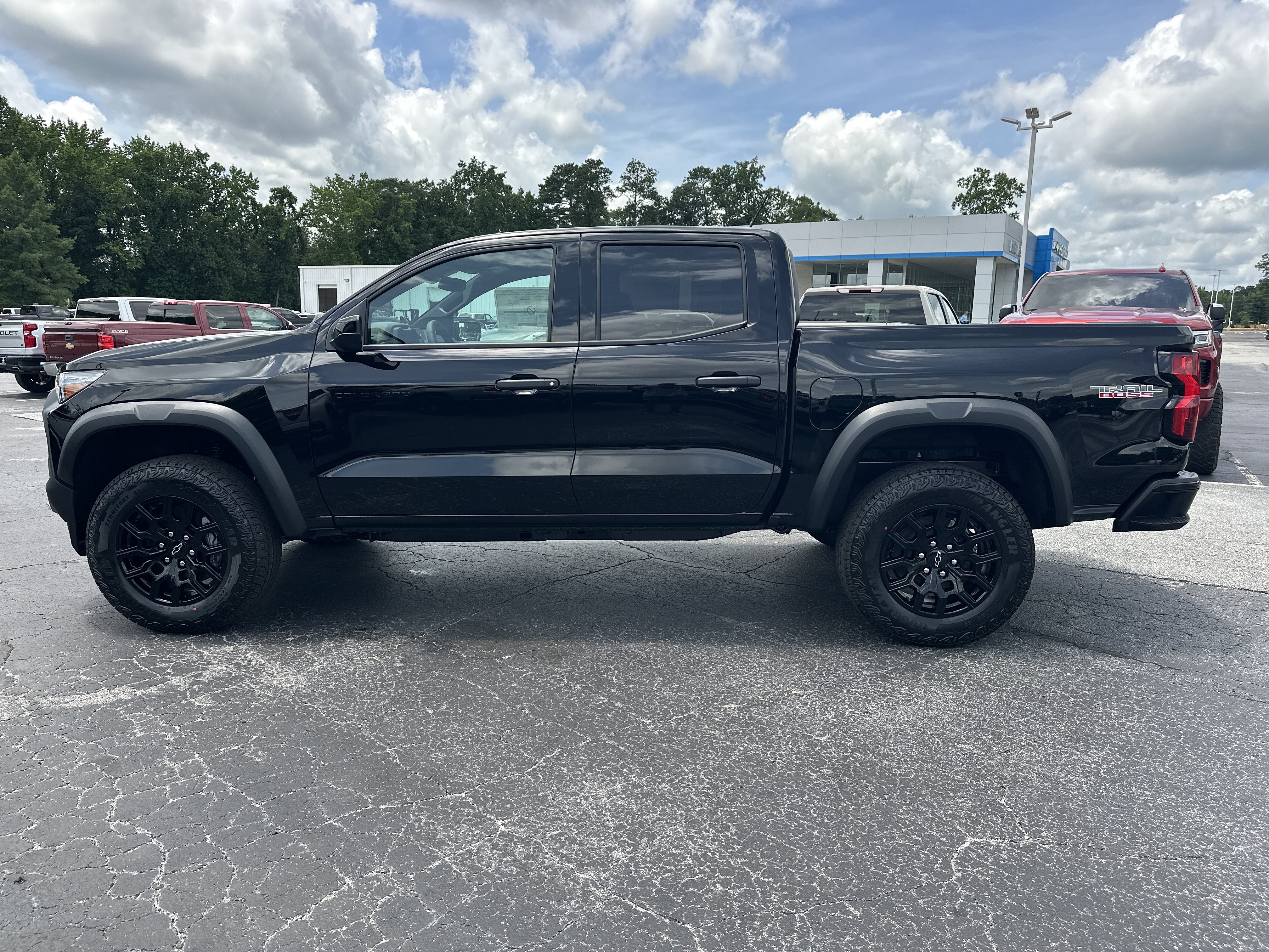 New 2026 Chevrolet Colorado Trail Boss AWD/4WD image 6