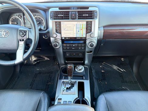 Used 2023 Toyota 4Runner Limited AWD/4WD image 17