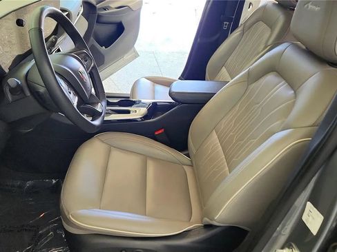Used 2024 Buick Envista Avenir image 22
