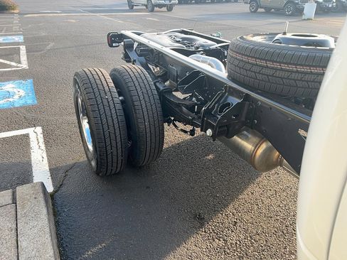 New 2026 RAM 3500 Tradesman w/ Chrome Appearance Group A image 18