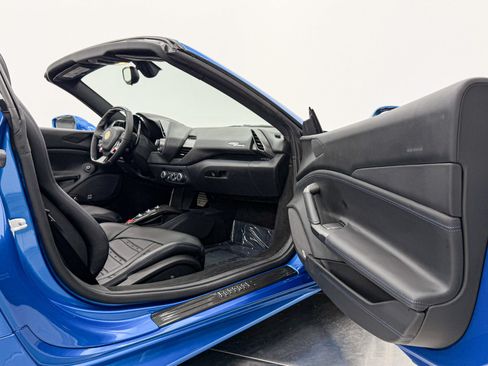 Used 2018 Ferrari 488 Spider RWD image 26