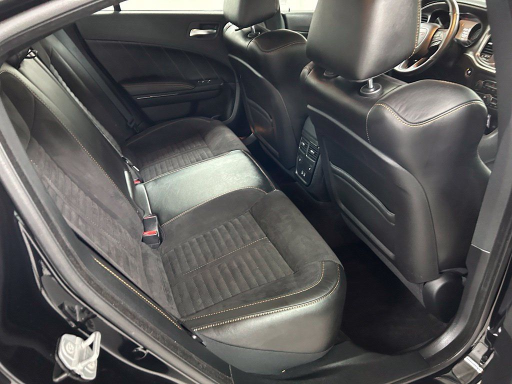 Used 2018 Dodge Charger R/T RWD image 14