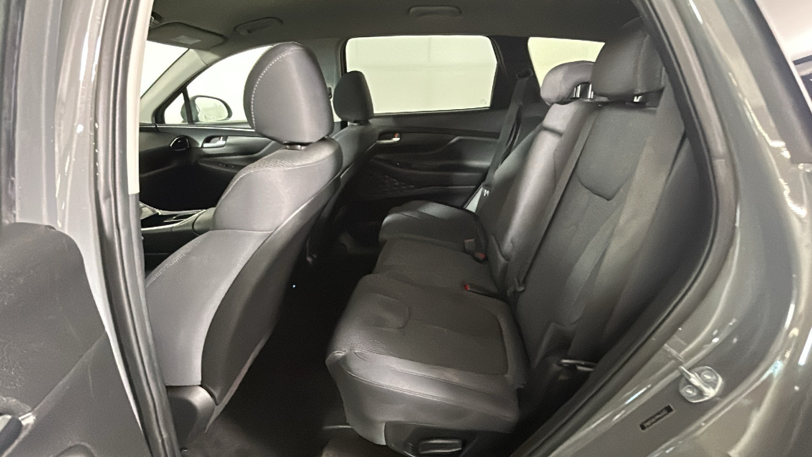 Certified 2023 Hyundai Santa Fe SE FWD image 31